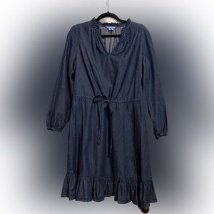 Draper James Lucinda popover dress in Chambray Size M